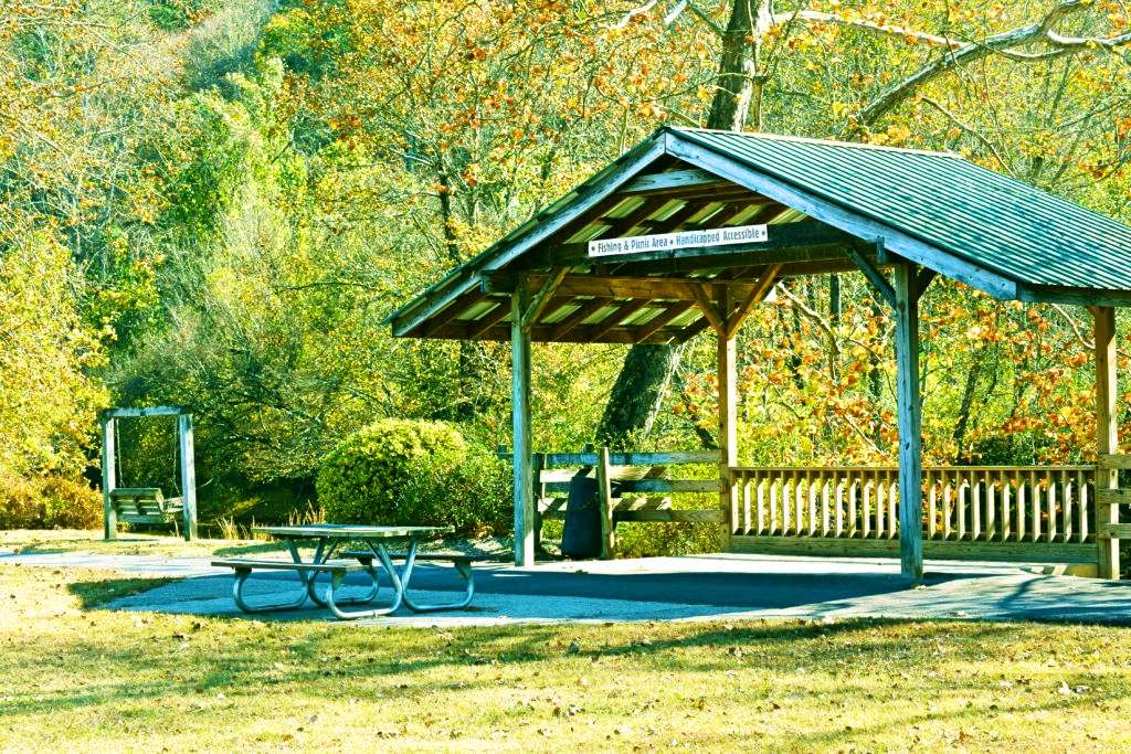 Lake Hiwassee appeal for Murphy NC home sellers