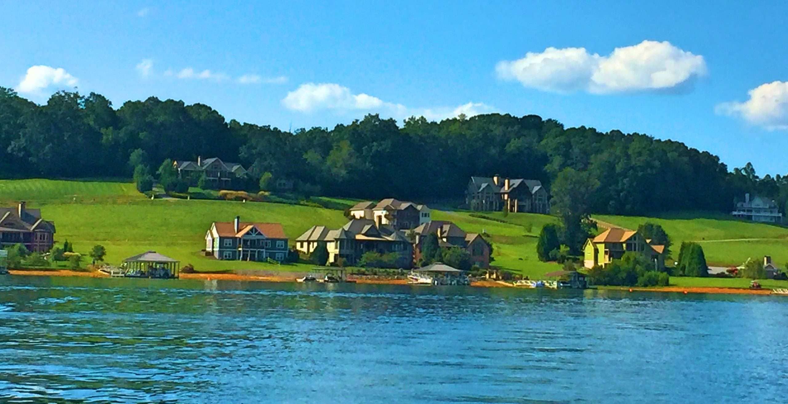 Lake Nottely appeal for Blairsville GA home sellers