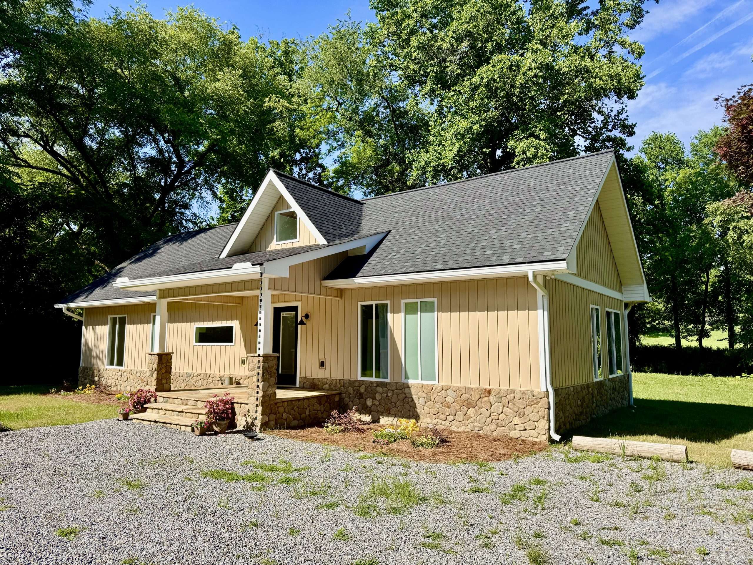 6389 Old Hwy 64 W Warne NC