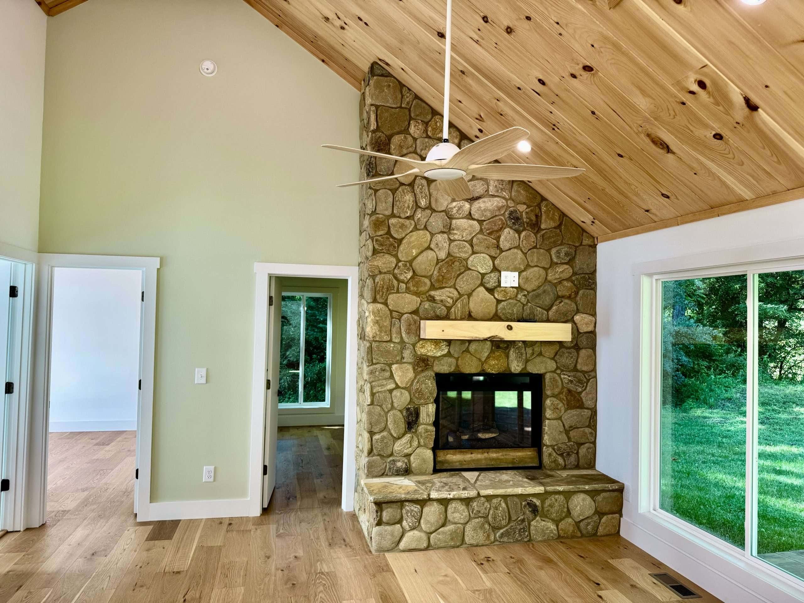 6389 Old Hwy 64 W Warne NC