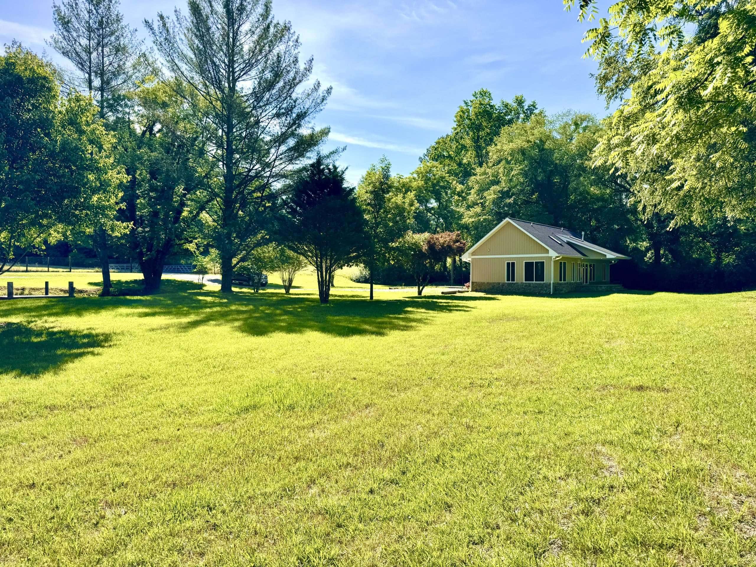 6389 Old Hwy 64 W Warne NC